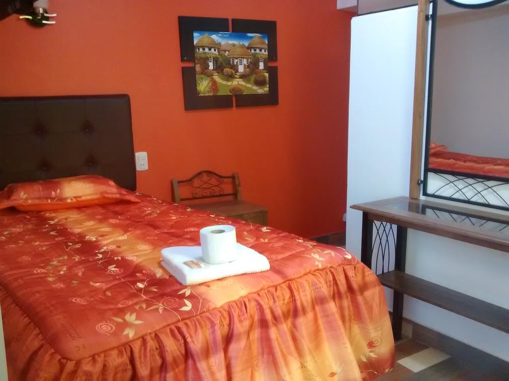 Hotel Residencial El Eden De Adan Y Eva Andahuaylas Værelse billede